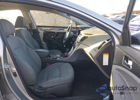 2014 Hyundai Sonata Hybrid from USA, damaged, VIN KMHEC4A40EA117192